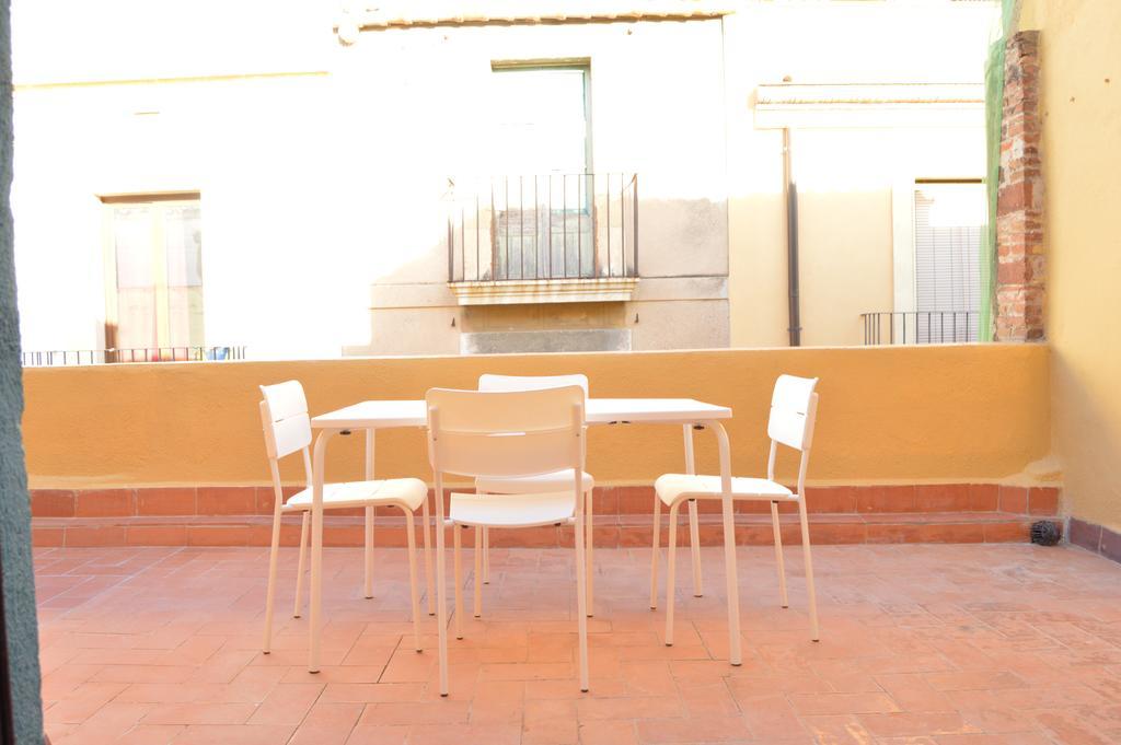 Tarragona Suites Mediona Exterior foto